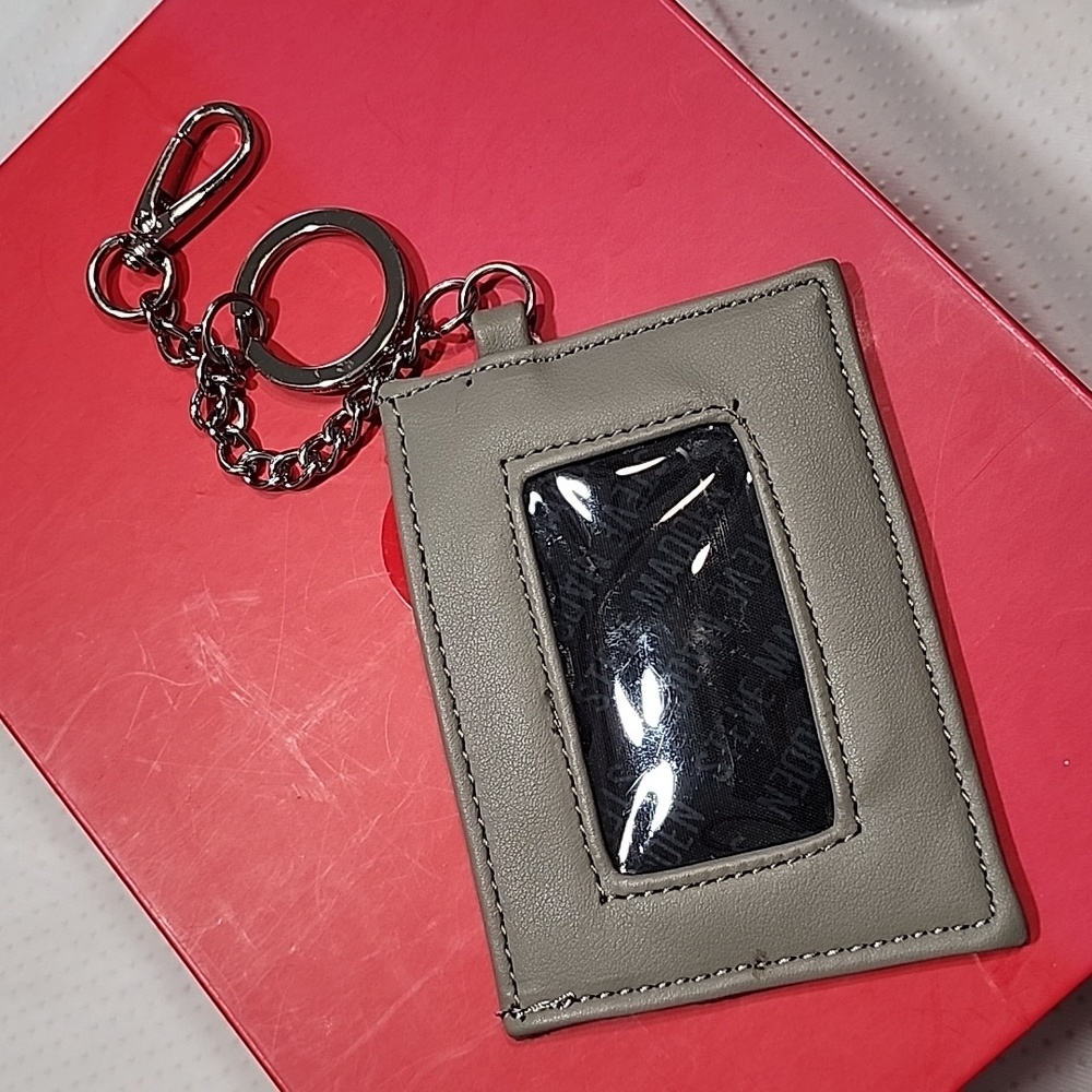 Steve Madden Gray Keychain Wallet Card Holder ID - Picture 5 of 6